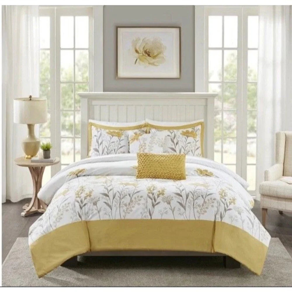 5 Pieces FULL/QUEEN Harbor House Meadow 5 Piece Cotton Comforter Set